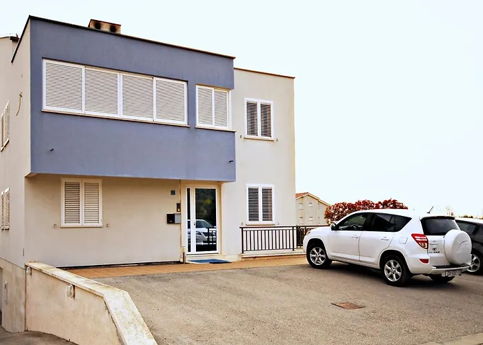 Holiday Home Drago